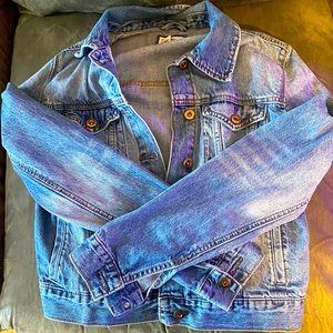 Women’s denim jacket